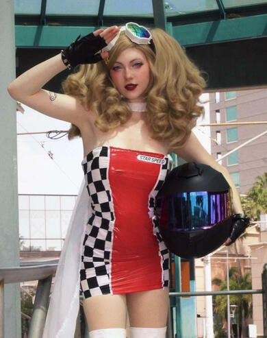 Race Queen Ann Takamaki